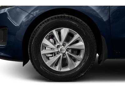 Used 2015 Kia Sedona - photo 1