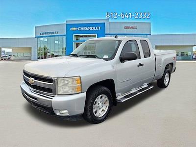 Used 2011 Chevrolet Silverado 1500 - photo 1