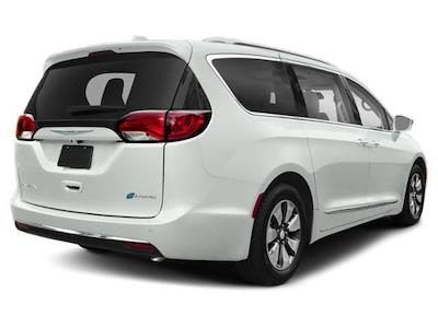 Used 2019 Chrysler Pacifica - photo 1