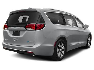Used 2019 Chrysler Pacifica - photo 1