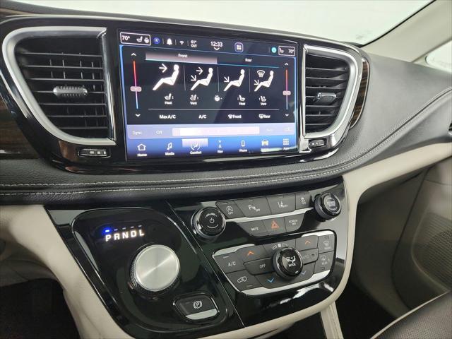 Used 2023 Chrysler Pacifica - photo 37