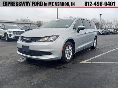 Used 2023 Chrysler Voyager - photo 1