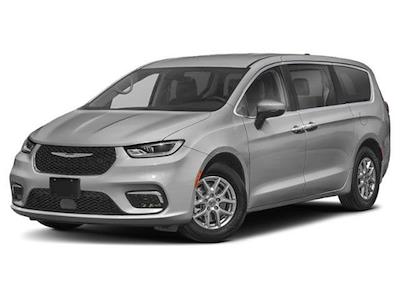 Used 2023 Chrysler Pacifica - photo 1