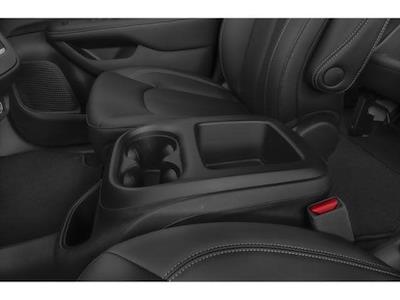 Used 2025 Chrysler Pacifica - photo 1