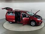 Used 2025 Chrysler Pacifica Select Minivan for sale #SR544820D - photo 17