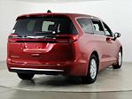 Used 2025 Chrysler Pacifica Select Minivan for sale #SR544820D - photo 4