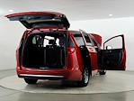 Used 2025 Chrysler Pacifica Select Minivan for sale #SR544820D - photo 8