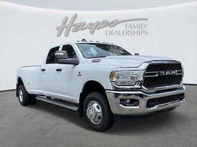 New 2024 Ram 3500 Tradesman Crew Cab 4x4 DRW Pickup for sale #L439301 - photo 1