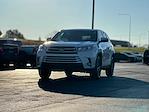 2019 Toyota Highlander 4x4 SUV for sale #B40016A - photo 11
