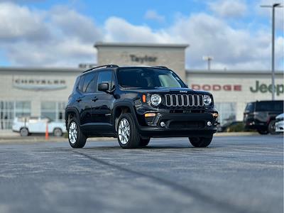 Used 2022 Jeep Renegade Latitude AWD SUV for sale #B4483A - photo 1