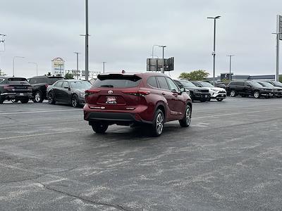 2021 Toyota Highlander AWD SUV for sale #B5216A - photo 2