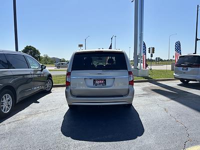 2015 Chrysler Town and Country FWD Minivan for sale #B5222A - photo 2