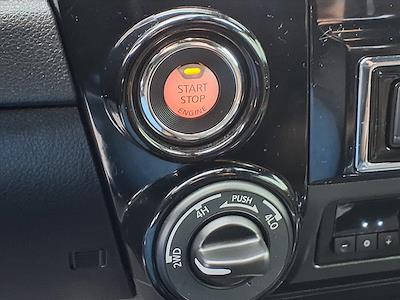 2020 Nissan Titan Crew Cab 4WD Pickup for sale #B5355B - photo 2