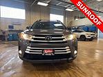 Used 2019 Toyota Highlander XLE for sale #B5366B - photo 2