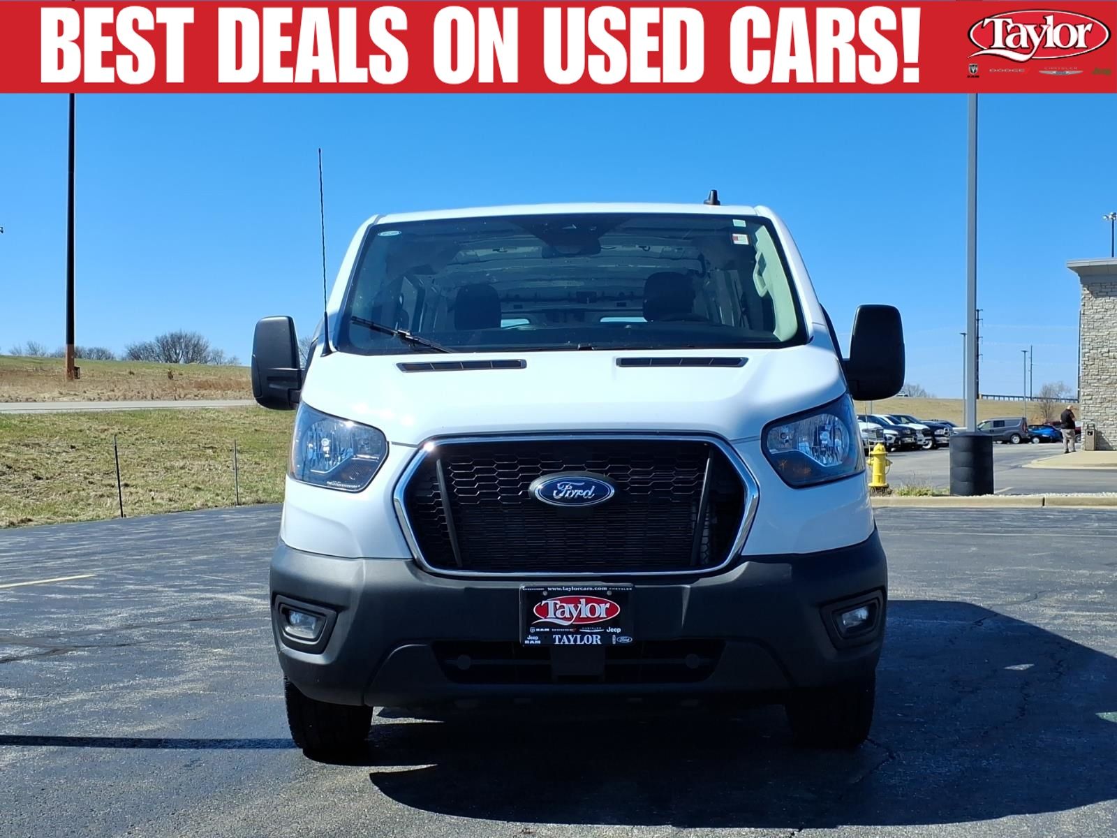 Used 2024 Ford Transit 250 - photo 2