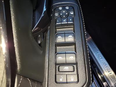 Used 2025 Ram 2500 - photo 1