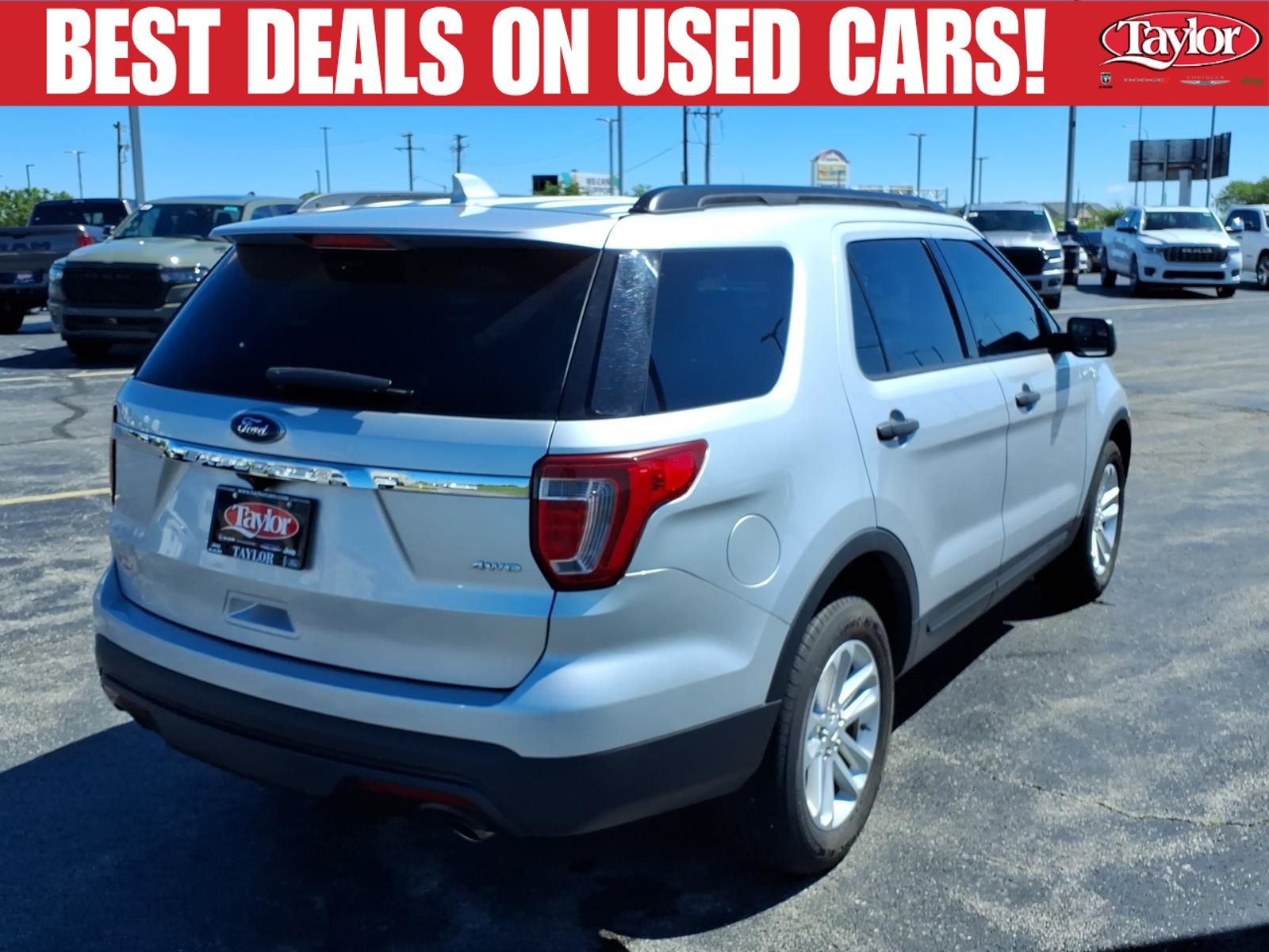 Used 2017 Ford Explorer - photo 9