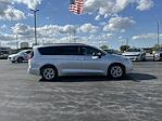 Used 2023 Chrysler Pacifica Limited Minivan for sale #BC7970 - photo 3