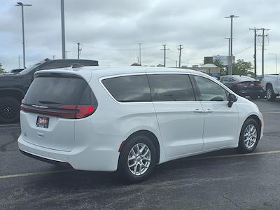 2023 Chrysler Pacifica FWD Minivan for sale #BC8025 - photo 2