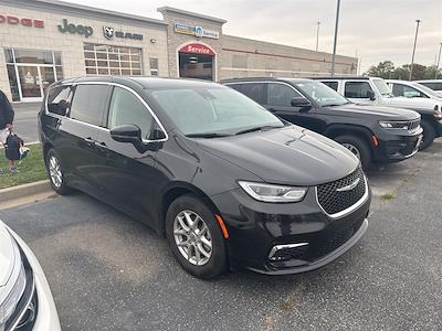 2023 Chrysler Pacifica FWD Minivan for sale #BC8144 - photo 2