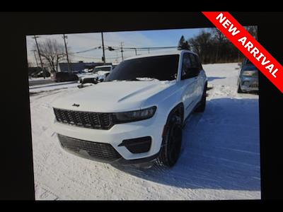 Used 2023 Jeep Grand Cherokee Altitude for sale #BC8179 - photo 1