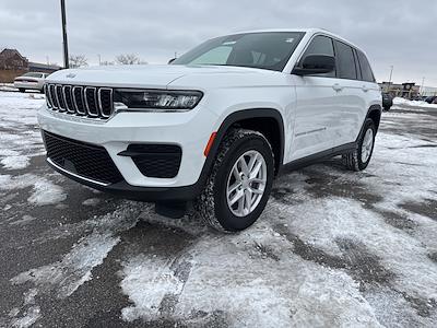 Used 2023 Jeep Grand Cherokee Laredo for sale #BC8182 - photo 1