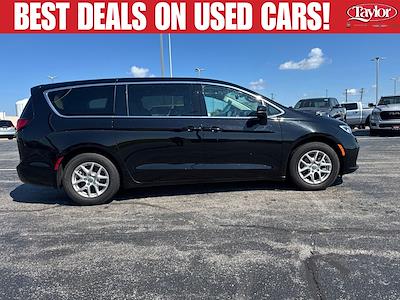 2024 Chrysler Pacifica FWD Minivan for sale #BC8314 - photo 2
