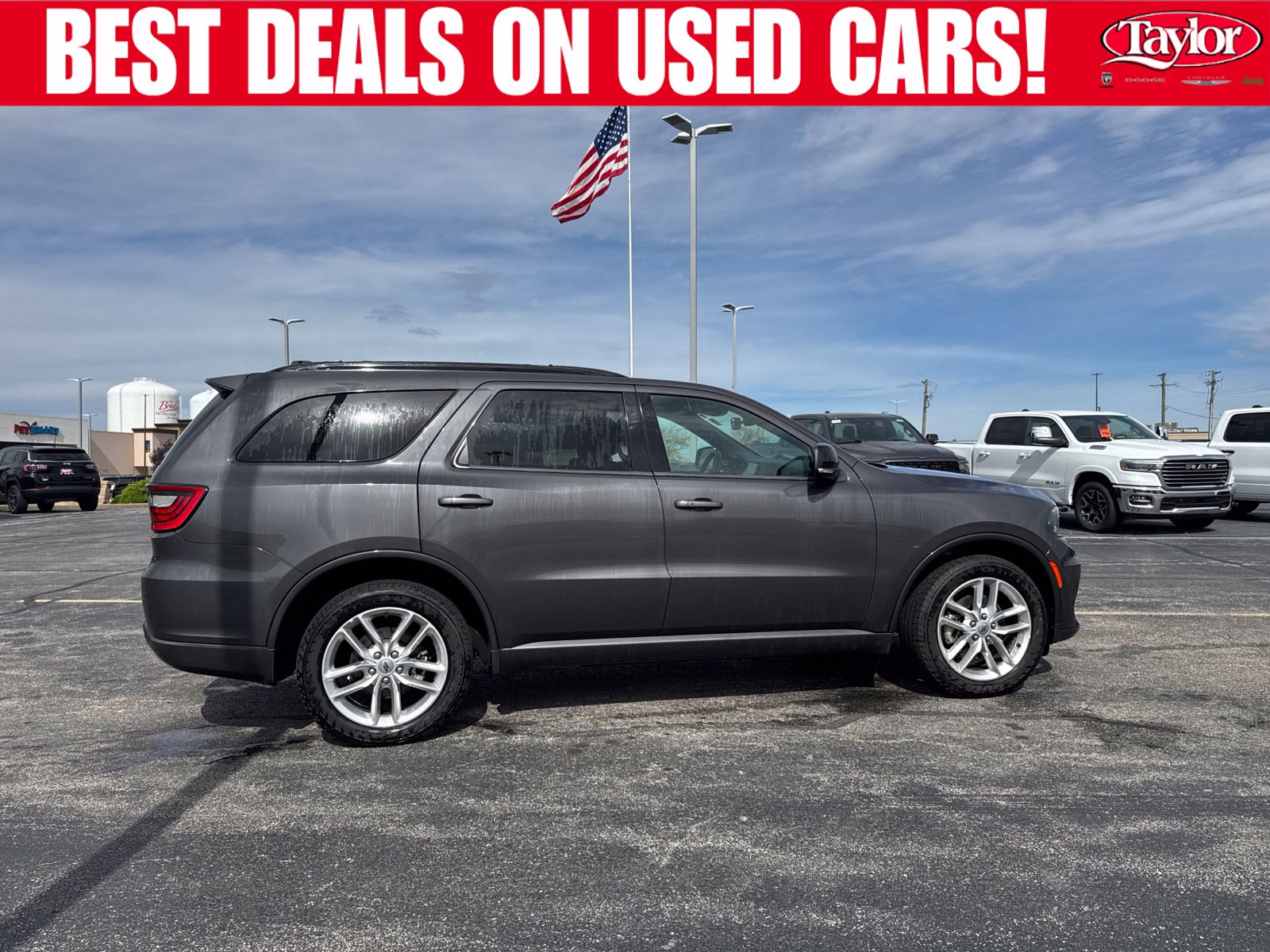 Used 2024 Dodge Durango - photo 2