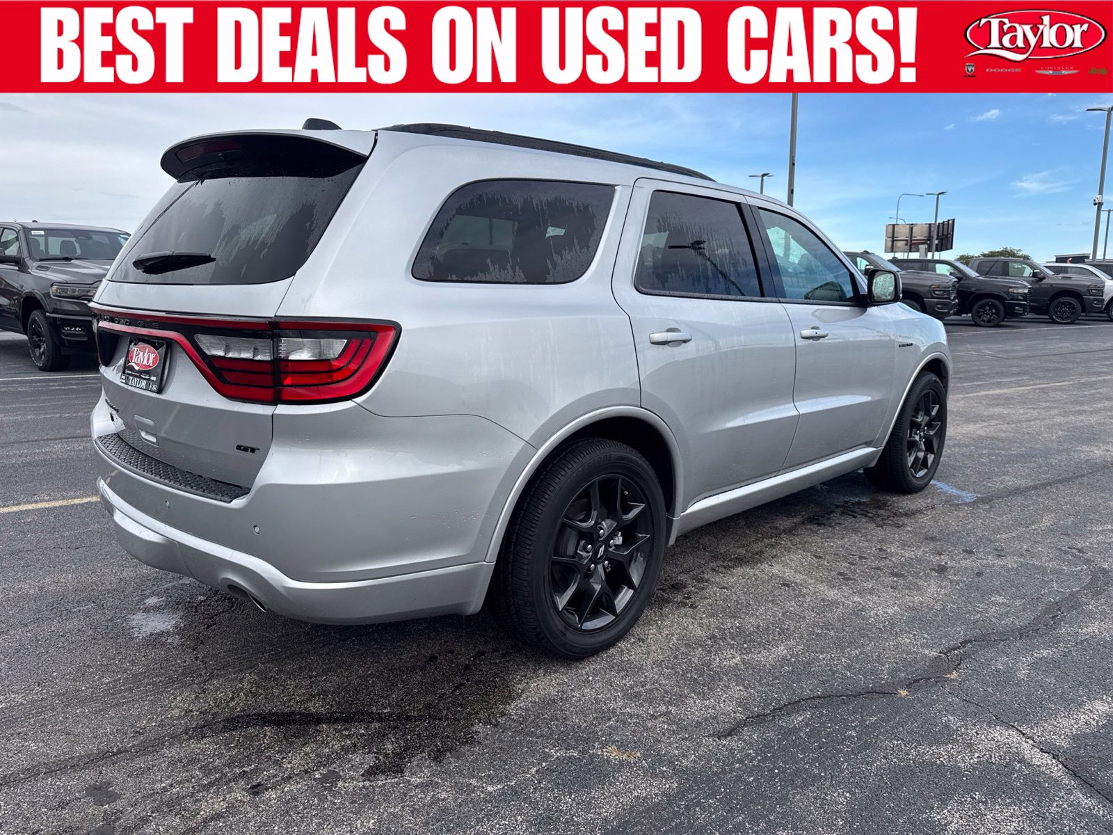 Used 2026 Dodge Durango - photo 2