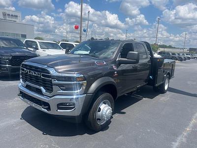 New 2025 Ram 4500 Tradesman Crew Cab 4x4 Flatbed Truck for sale #SG525821 - photo 1