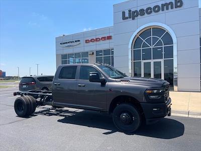 New 2025 Ram 3500 Tradesman Crew Cab 4x4 60 CA Cab Chassis for sale #RS0429 - photo 1