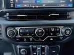2024 Jeep Gladiator Crew Cab 4WD Pickup for sale #JU1731 - photo 20