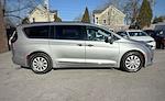 2017 Chrysler Pacifica FWD Minivan for sale #JU1801 - photo 4