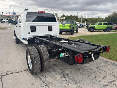 New 2026 Ram 3500 Tradesman Crew Cab 4x4 60 CA Cab Chassis for sale #D13033N - photo 2