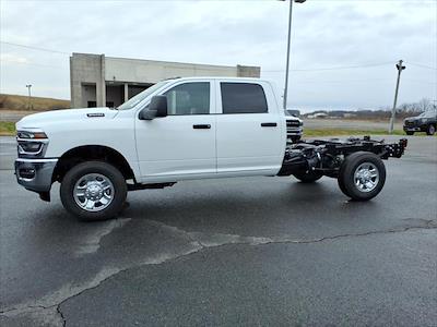 New 2026 Ram 3500 Crew Cab Cab Chassis for sale #TG258639 - photo 1