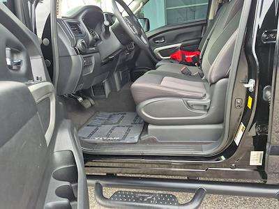 Used 2022 Nissan Titan SV Crew Cab for sale #260103492T1 - photo 2