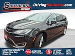 2018 Chrysler Pacifica FWD Minivan for sale #F5G696460A - photo 1