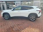 2025 Chevrolet Trax FWD SUV for sale #FP34093 - photo 4