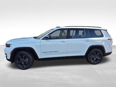 Used 2025 Jeep Grand Cherokee L Altitude for sale #FP34276 - photo 2