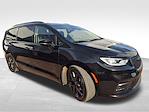 Used 2025 Chrysler Pacifica Limited Minivan for sale #FP34298 - photo 7