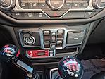 2022 Jeep Gladiator Crew Cab 4WD Pickup for sale #FX34075A - photo 19