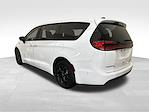 Used 2024 Chrysler Pacifica Select Minivan for sale #FX34303 - photo 3