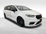 Used 2024 Chrysler Pacifica Select Minivan for sale #FX34303 - photo 8