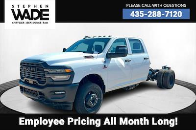 New 2025 Ram 3500 Tradesman Crew Cab 4x4 60 CA Cab Chassis for sale #7065050 - photo 1