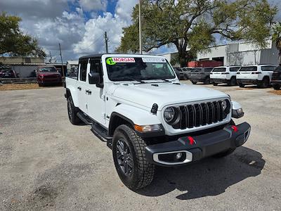 Used 2024 Jeep Gladiator - photo 1