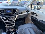 Used 2020 Chrysler Pacifica Touring L Minivan for sale #O416180A - photo 33