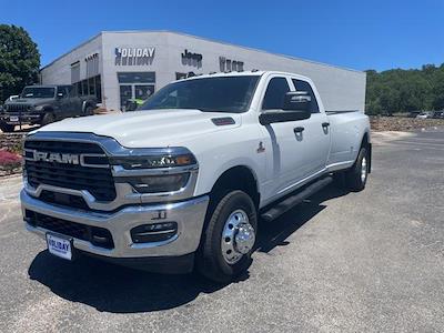 New 2025 Ram 3500 Tradesman Crew Cab 4x4 DRW Pickup for sale #D515674 - photo 1