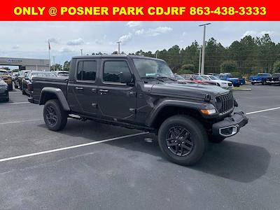 2024 Jeep Gladiator Crew Cab 4WD Pickup for sale #C117877 - photo 2
