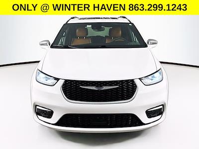 Used 2024 Chrysler Pacifica - photo 1