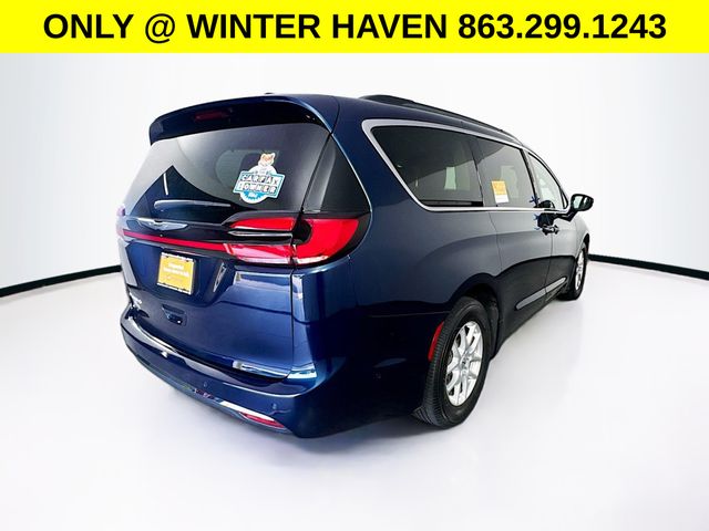 Used 2022 Chrysler Pacifica - photo 9